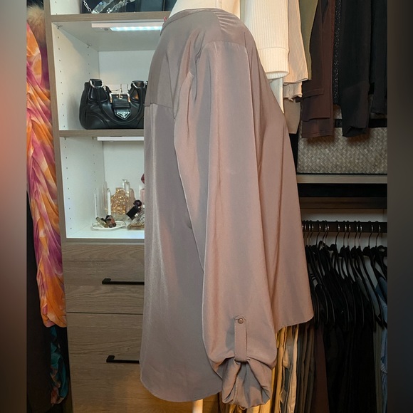 GUESS blouse - Picture 1 of 6